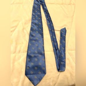 COPY - AUTHENTIC - GUCCI SILK TIE